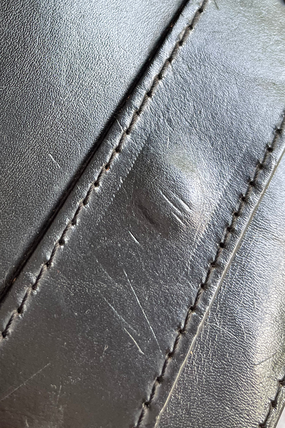 Vintage tuigleer clutch met polsband