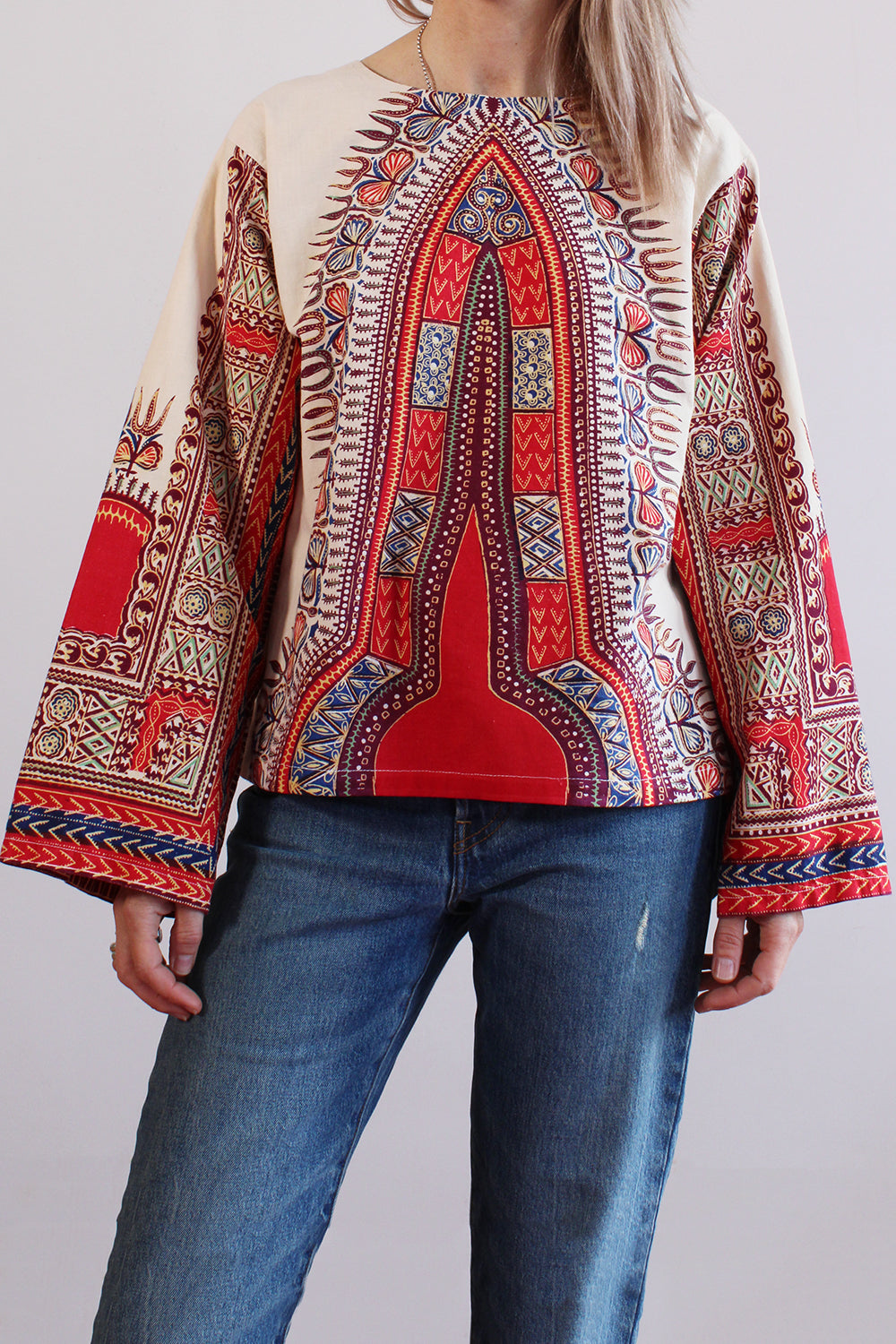 Authentieke vintage jaren 70 handgemaakte Dashiki tuniek in crème met kleurrijke print, katoenen top met lange mouwen en ritssluiting