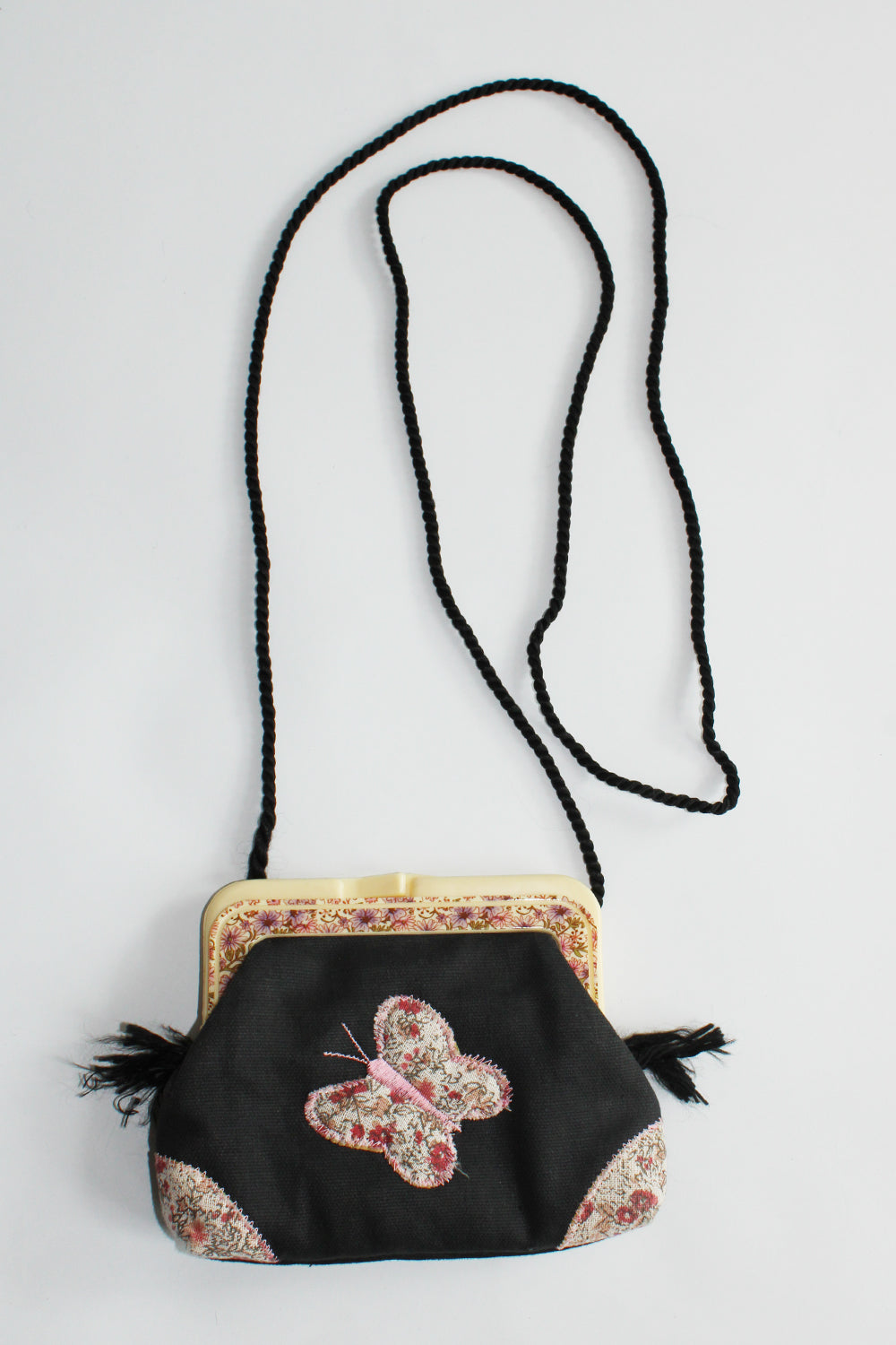 Vintage 70s patchwork tasje met knipsluiting