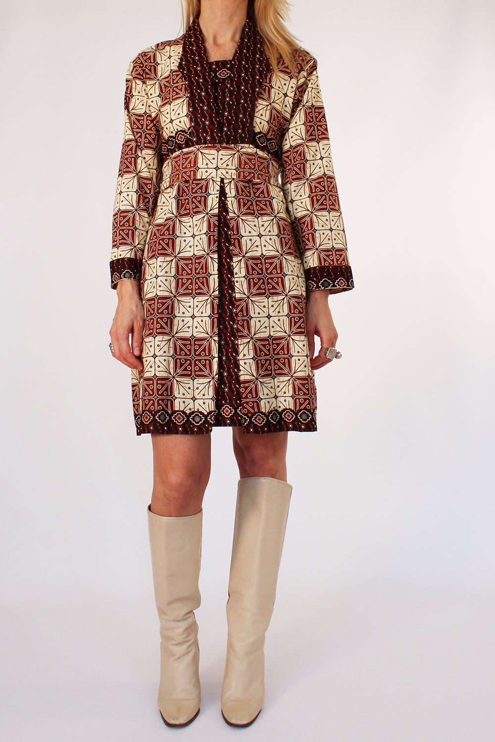 Vintage handgemaakte batik mini jurk creme-bruin-zwart-okergeel - katoenen jurk met ceintuur maat 32-34