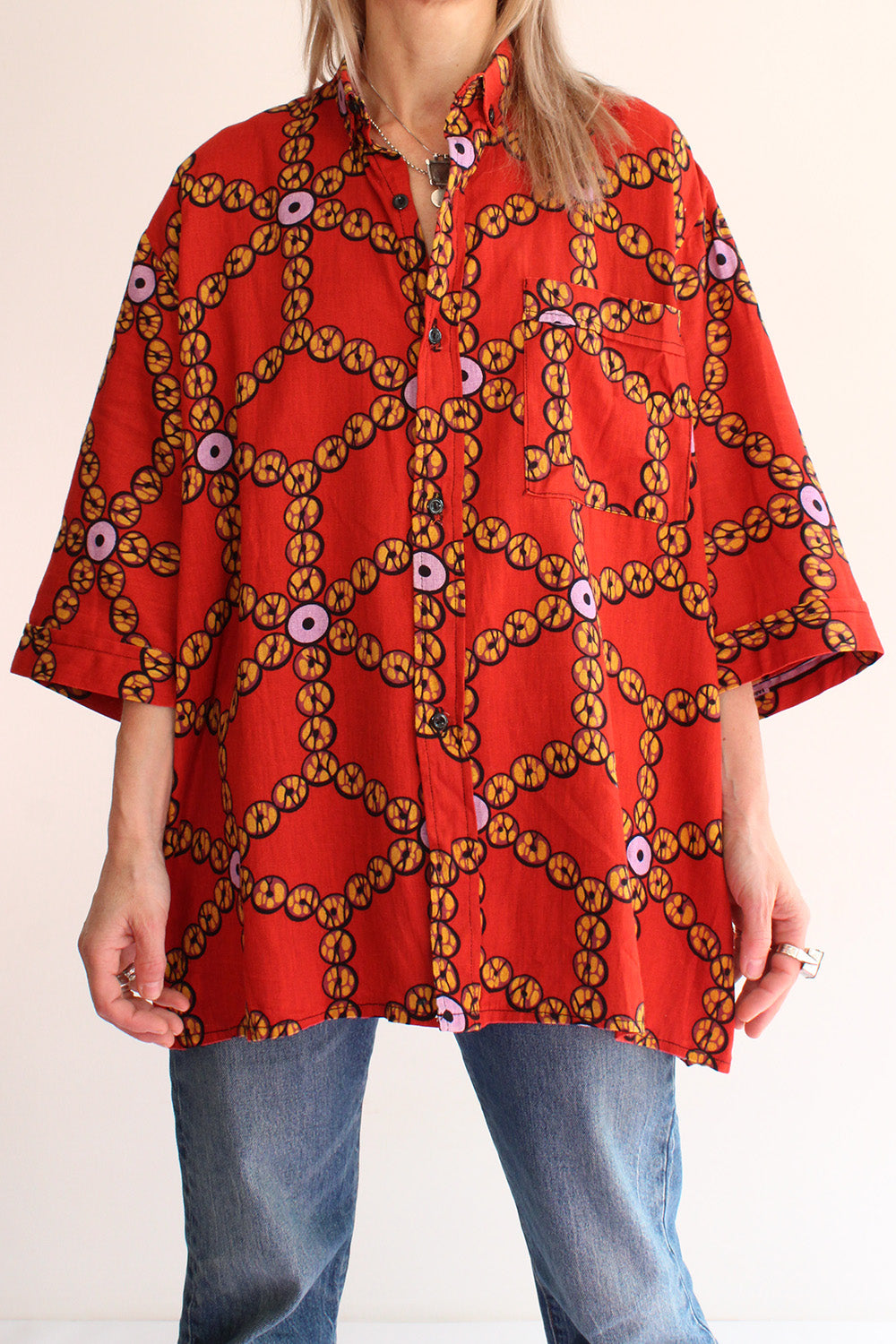 Vintage jaren 90 handgemaakte oversized batik blouse oranje-geel-lila-zwart-bruin - katoenen button down shirt met korte mouw maat 42-44