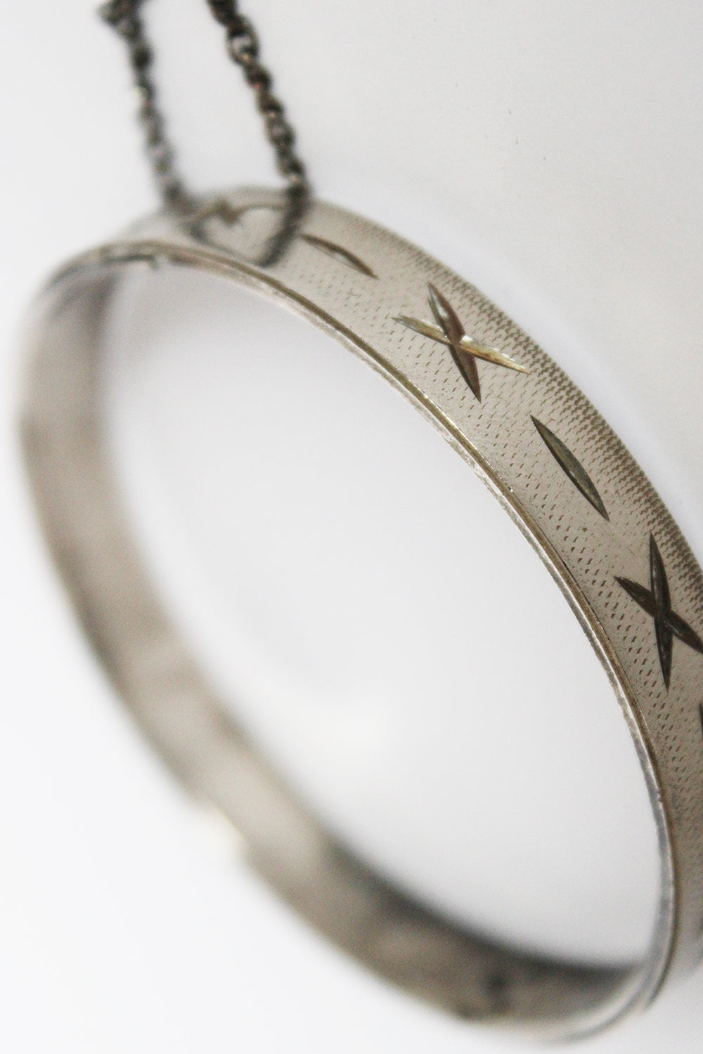 Vintage bewerkte metalen armband
