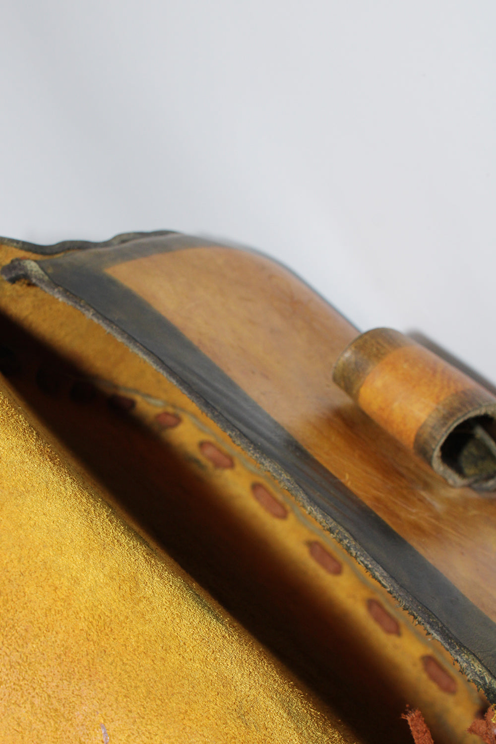 Vintage handbewerkte Tuigleer schoudertas
