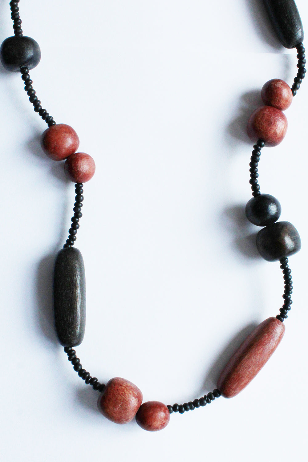 Vintage ketting met houten kralen