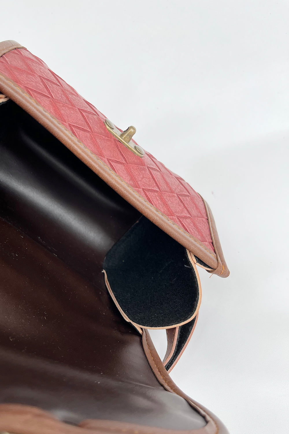  Vintage vegan leather schoudertas