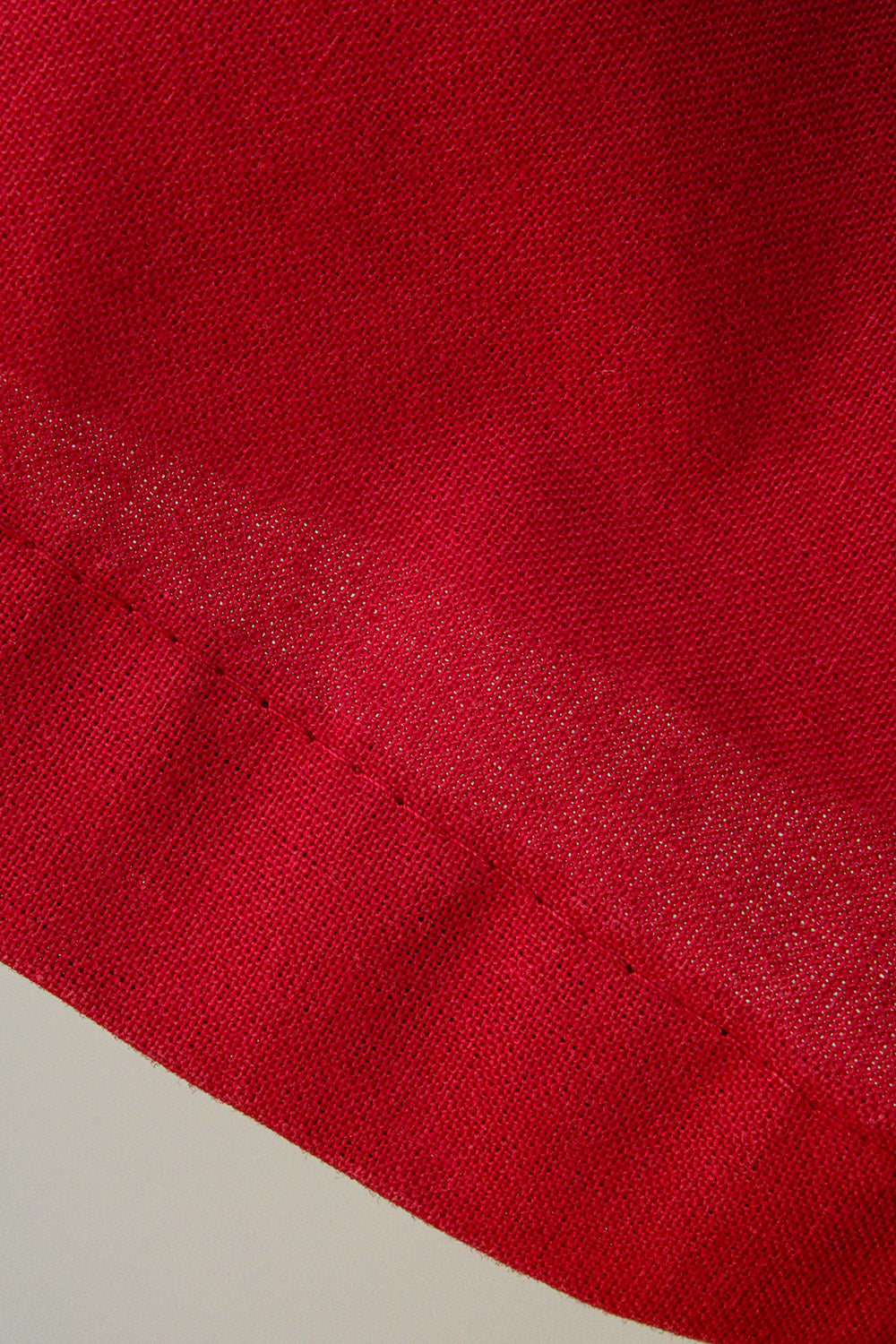 Bordeauxrode oversized work top
