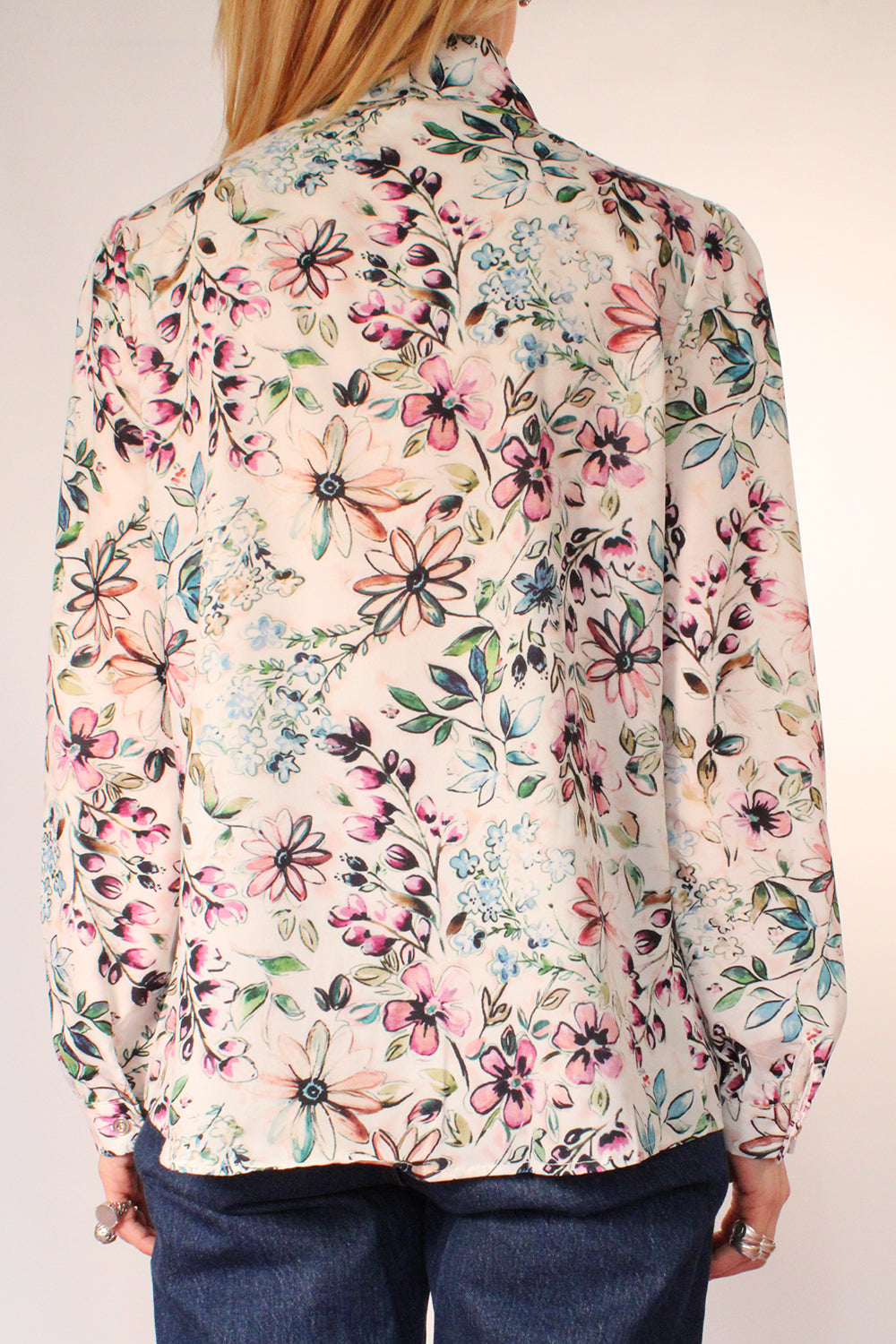 Vintage 70s secretary blouse