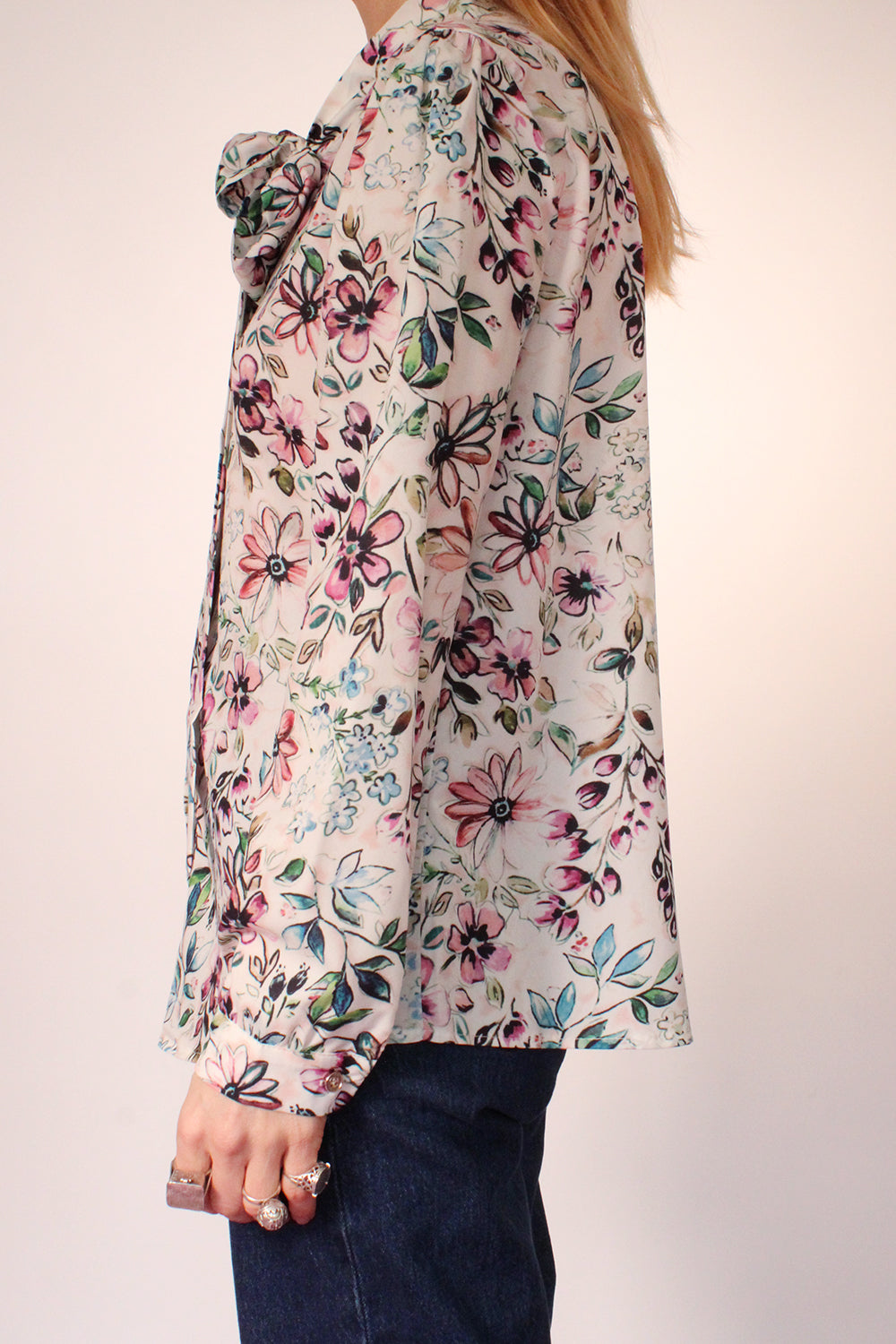 Vintage 70s secretary blouse