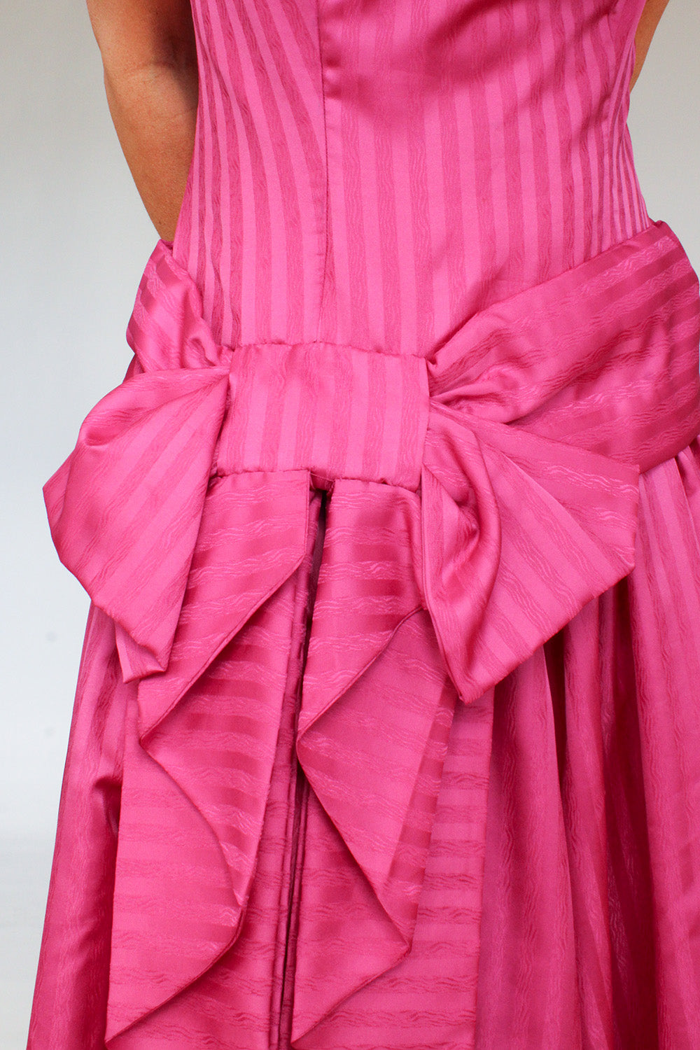 Vintage 80s jurk met grote strik