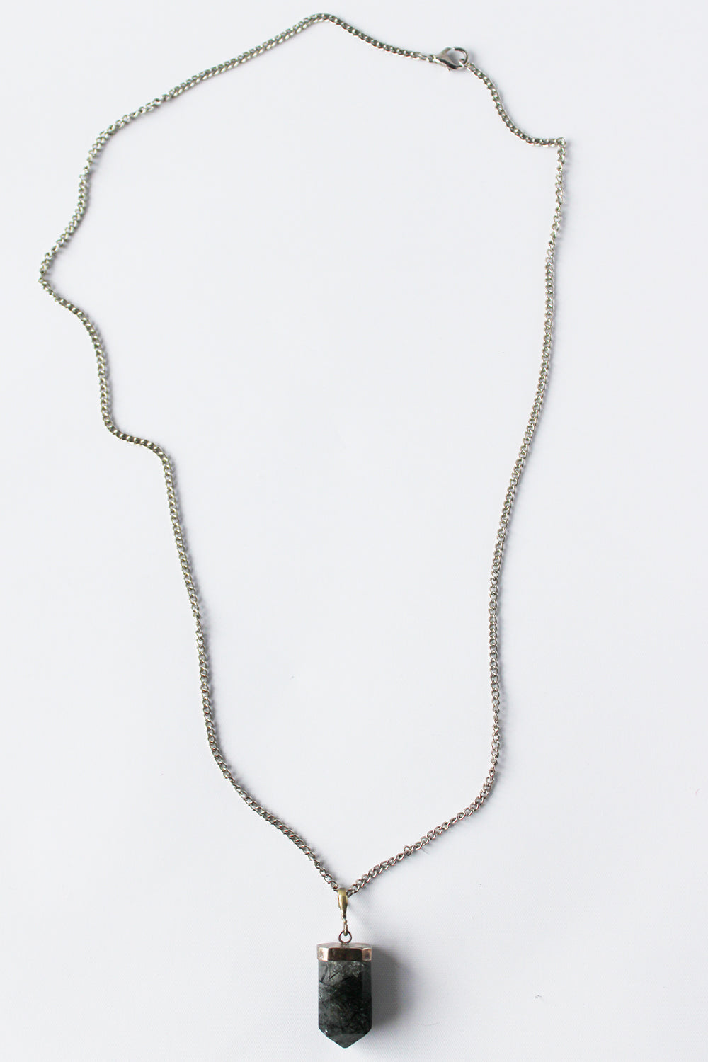 Vintage ketting met natuursteen punt hanger