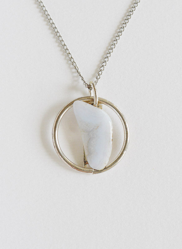 Vintage ketting met natuursteen hanger Edelsteen Mineraal 